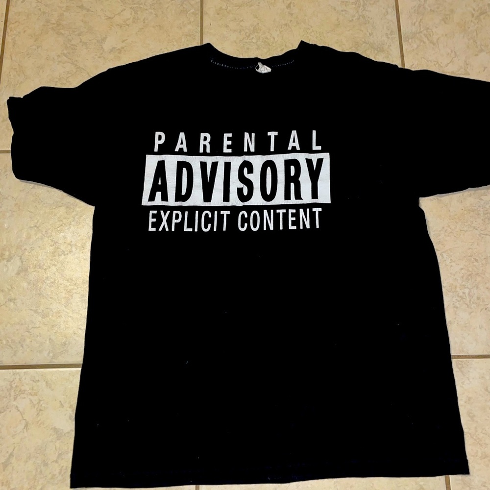 Vintage black parental advisory Tshirt